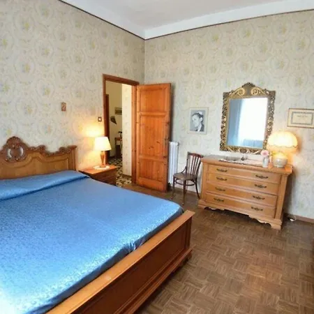 Ferienhaus Fuer 8 Personen Ca 150 Qm In Viareggio, Toskana Provinz Lucca Casa vacanze Viareggio
